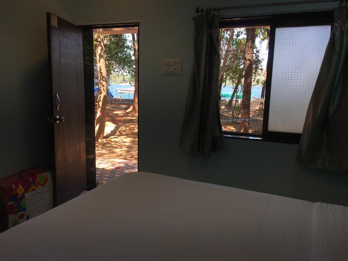 Breezywood Resort Mālvan Kültér fotó