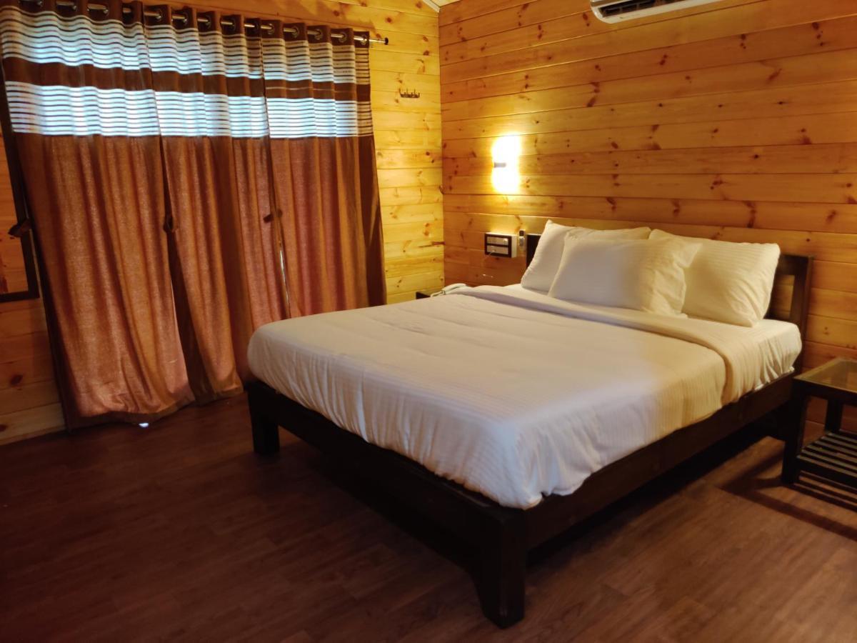 Breezywood Resort Mālvan Kültér fotó