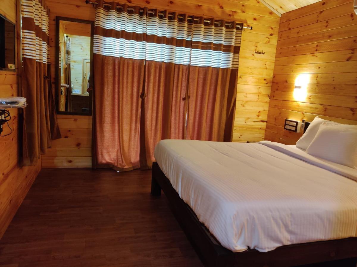 Breezywood Resort Mālvan Kültér fotó
